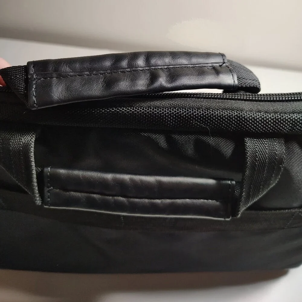 Targus Drifter Carrying Case For 15.6